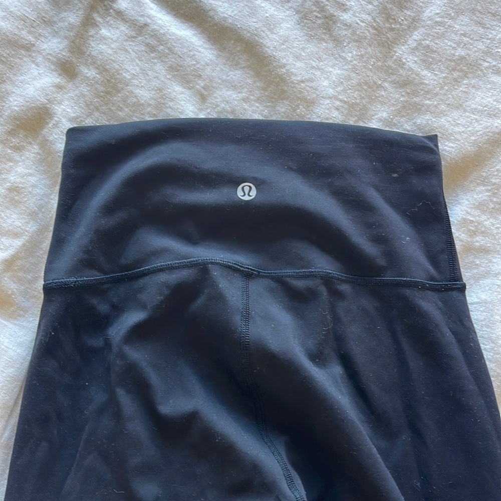 Lululemon Wunder Under Leggings!